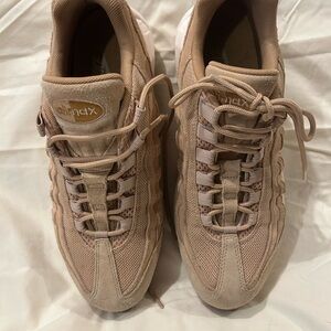 Nike Air Max 95 Men's Vachetta Tan Sneakers